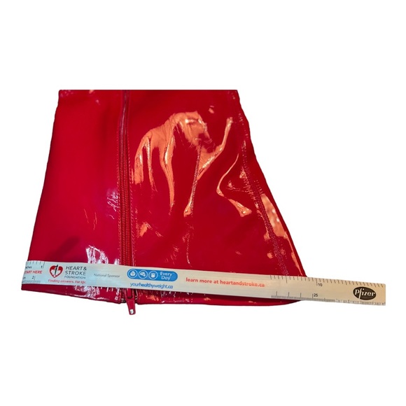 Women’s Red Thigh High Faux Patent Boots Size 8 M - Picture 10 of 12